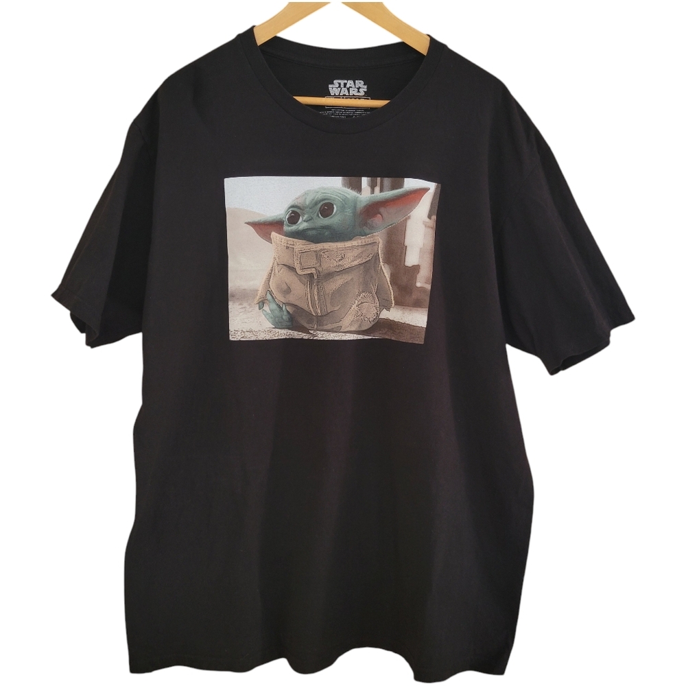 Mad Engine Star Wars Baby Yoda Graphic T-shirt Mens Size XL Black